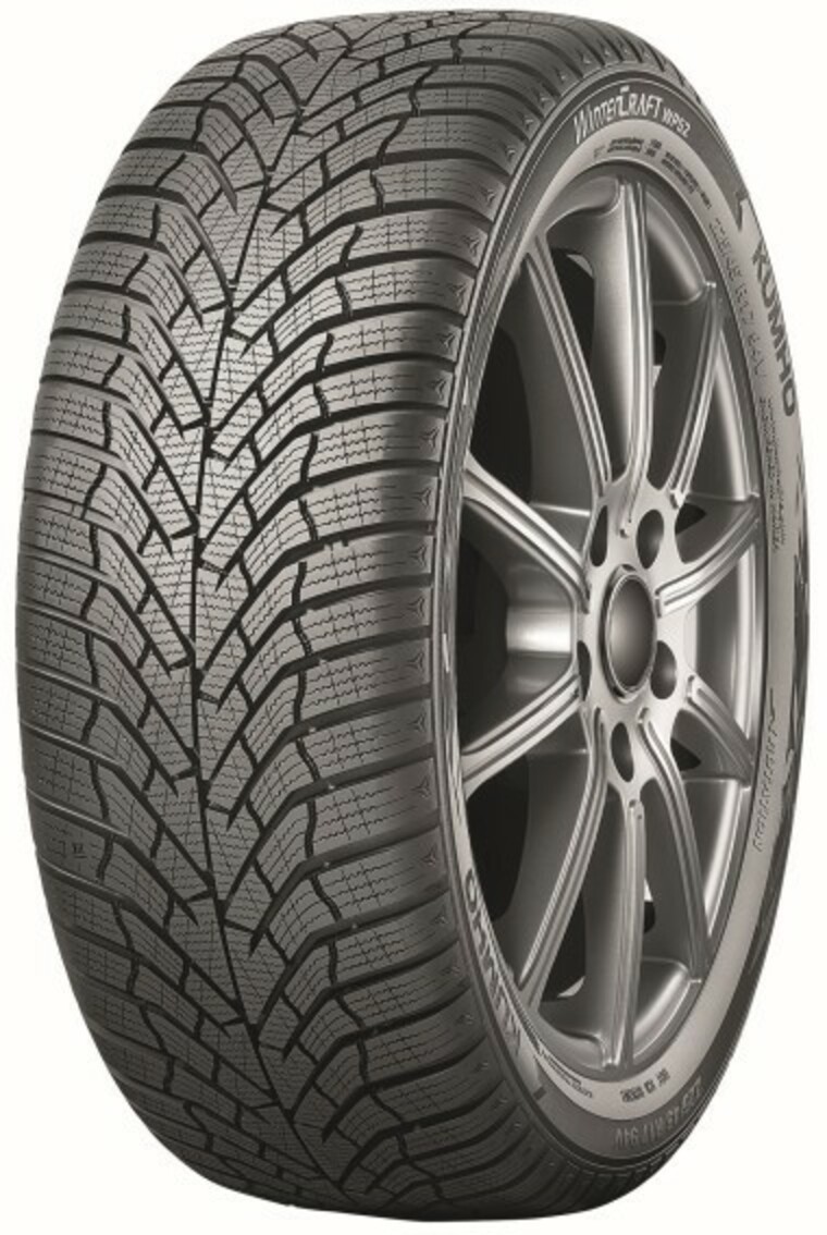 Kumho_WinterCraft_WP52.jpg